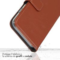 Selencia Cover a libro in vera pelle Apple iPhone 12 (Pro) - Marrone chiaro