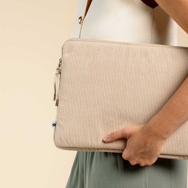 Selencia Cover per laptop in velluto a coste 15-16 pollici - Laptopsleeve - Beige