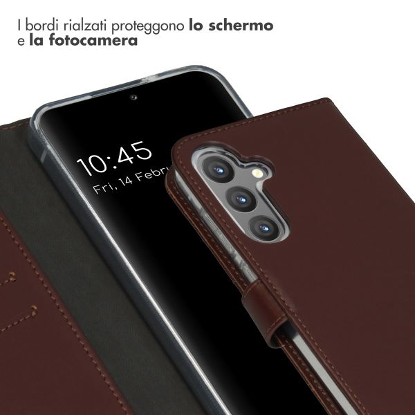 Selencia Cover a libro in vera pelle Samsung Galaxy S24 Plus - Marrone scuro