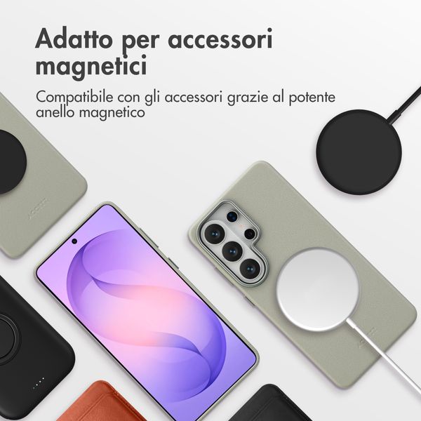 Accezz Cover in Pelle con MagSafe Samsung Galaxy S26 Ultra - Light Grey
