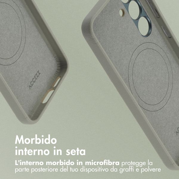 Accezz Cover in Pelle con MagSafe Samsung Galaxy S25 - Light Grey