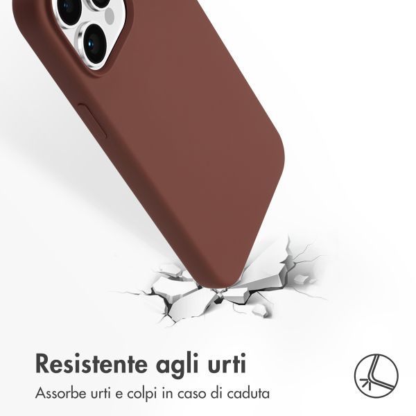 Accezz Cover in silicone liquido con MagSafe Apple iPhone 15 Pro Max - New Tea Brown
