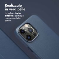 Accezz Cover in pelle 2 in 1 con MagSafe Apple iPhone 15 Pro Max - Nightfall Blue