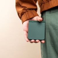 imoshion Color Backcover con supporto Samsung Galaxy Z Flip 8 - Verde scuro