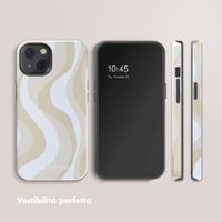 Selencia Cover posteriore Vivid con MagSafe Apple iPhone 13 - Desert Waves Beige