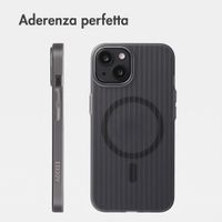 Accezz Cover Lite con MagSafe | Fluted | Apple iPhone 13 - Grigio