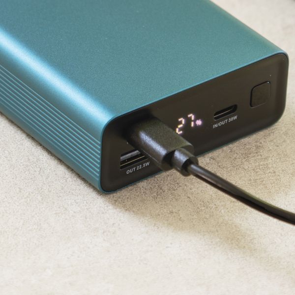 imoshion Powerbank in alluminio Ultra Series 20.000 mAh - Ricarica rapida fino a 33 watt - Petrol Green