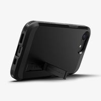 Spigen Cover Posteriore Corazzata Tough con MagSafe Apple iPhone 17e / 16e - Nero