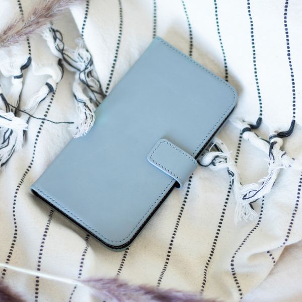 Selencia Cover a libro in vera pelle Apple iPhone 12 Mini - Air Blue