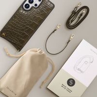 Selencia Cover per telefono Nova Croco con cordino e portacarte Samsung Galaxy S26 Ultra - Dark Olive