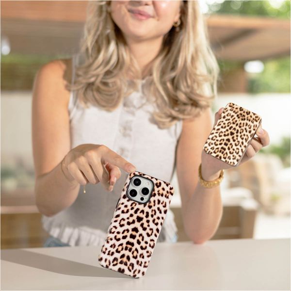 Selencia Vivid Powerbank 5.000 mAh - MagSafe e Qi - Desert Gold / Leopard