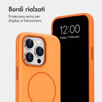 imoshion Cover posteriore Color con Thin MagSafe Ring Apple iPhone 15 Pro - Arancio