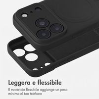 imoshion Cover Posteriore Colorata con MagSafe Apple iPhone 18 Pro Max / 17 Pro Max - Nero