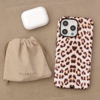 Pr3749_wild_leo_detail_x_2