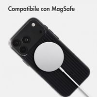 Accezz Cover Lite con MagSafe | Fluted | Apple iPhone 18 Pro Max / 17 Pro Max - Nero