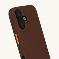 Selencia Cover posteriore Rivièra con MagSafe con ganci rimovibili Apple iPhone 16 - Choco Brown