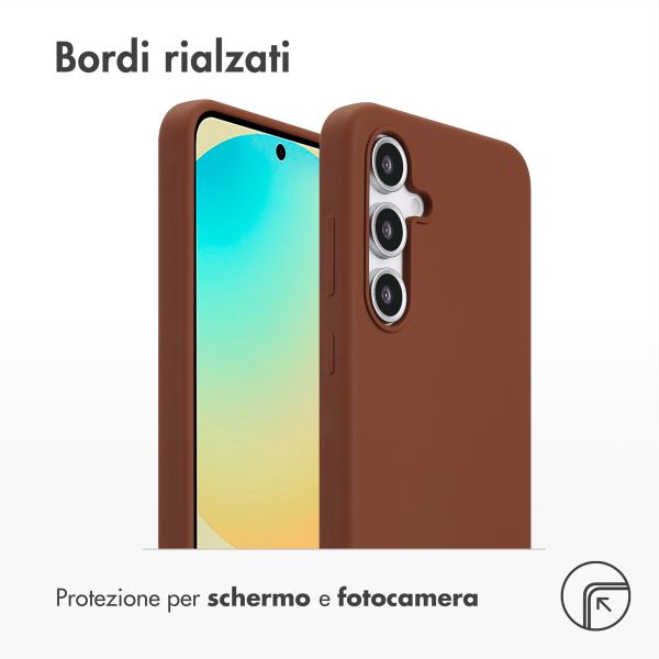 Accezz Cover in silicone liquido con MagSafe Samsung Galaxy S24 FE - New Tea Brown