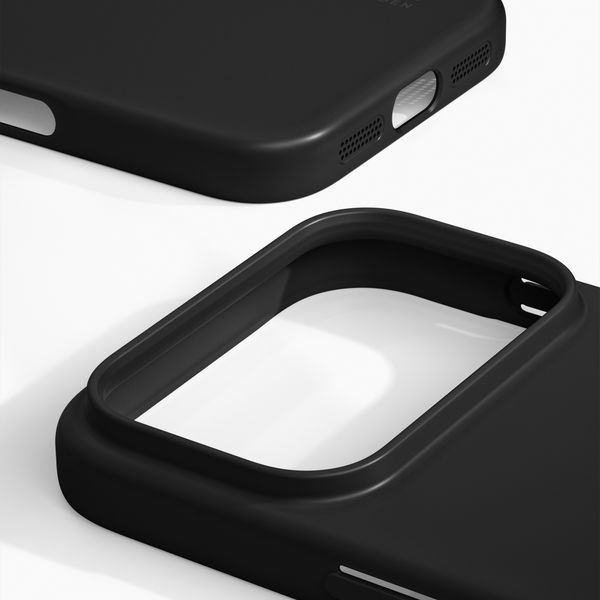 iDeal of Sweden Cover sottile MagSafe Apple iPhone 18 Pro / 17 Pro - Matte Black