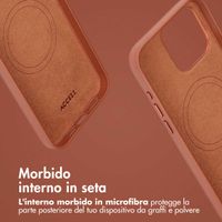 Accezz Cover in pelle 2 in 1 con MagSafe Apple iPhone 15 Pro Max - Sienna Brown