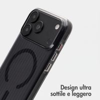 Accezz Cover Lite con MagSafe | Fluted | Apple iPhone 18 Pro / 17 Pro - Nero
