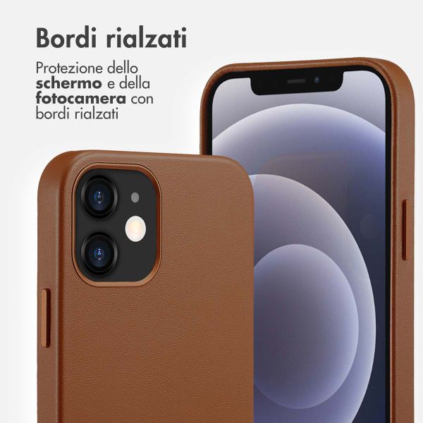 Accezz Cover in Pelle con MagSafe Apple iPhone 12 (Pro) - Sienna Brown