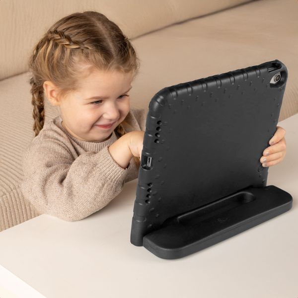 imoshion Cover Posteriore Kidsproof con Maniglia Apple iPad 11 (2025) 11 pollici A16 / iPad 10 (2022) 10.9 pollici - Nero