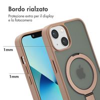 Accezz Cover con anello e supporto con MagSafe Apple iPhone 13 - Marrone