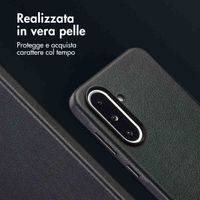 Accezz Cover in Pelle con MagSafe Samsung Galaxy A36 / A56 - Onyx Black