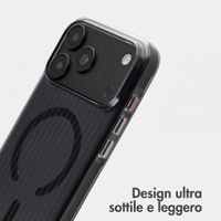 Accezz Cover Lite con MagSafe | Fluted | Apple iPhone 18 Pro Max / 17 Pro Max - Nero
