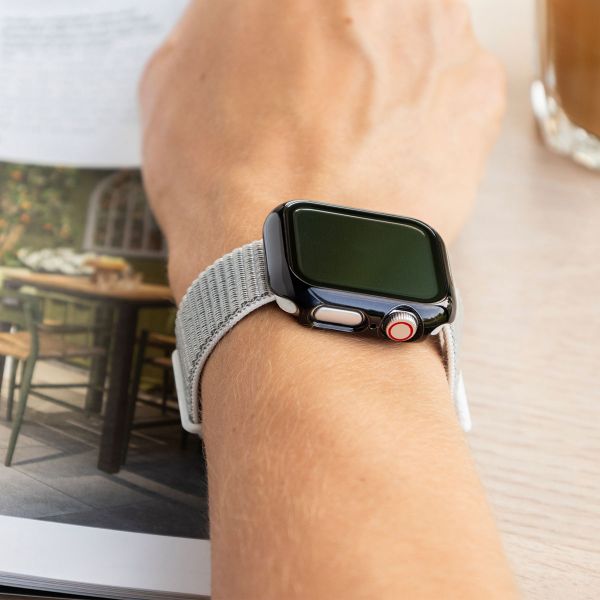 imoshion Cover rigida integrale lucida Apple Watch 4 / 5 / 6 / SE - 40 mm - Nero
