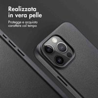 Accezz Cover in Pelle con MagSafe Apple iPhone 15 Pro Max - Onyx Black