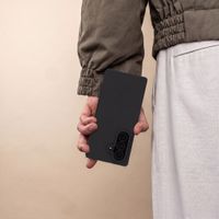 Accezz Cover in silicone liquido con MagSafe Samsung Galaxy Z Fold 8 Ultra - Nero