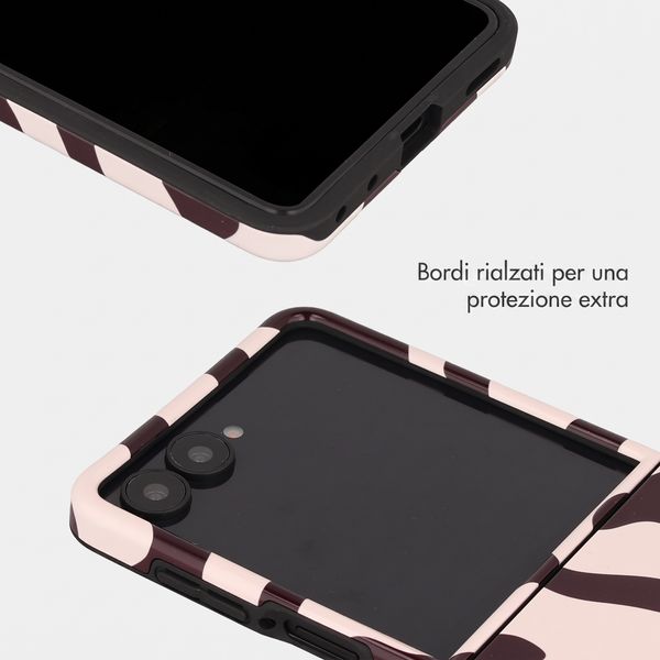 Selencia Cover posteriore Vivid con MagSafe Samsung Galaxy Z Flip 8 - Art Wave Black