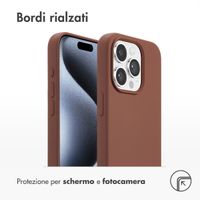 Accezz Cover in silicone liquido con MagSafe Apple iPhone 15 Pro - New Tea Brown