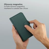 Selencia Libreria rimovibile Olyn con MagSafe Apple iPhone 14 / 13 - Verde