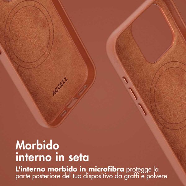 Accezz Cover in pelle 2 in 1 con MagSafe Apple iPhone 15 Pro - Sienna Brown