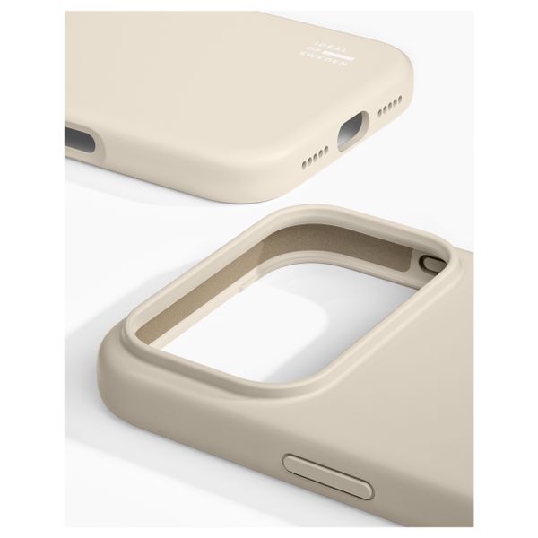 iDeal of Sweden Cover in silicone con MagSafe Apple iPhone 17 Pro - Cloud Dancer