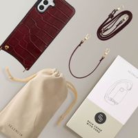 Selencia Cover per telefono Nova Croco con cordino e portacarte Samsung Galaxy A56 - Burgundy