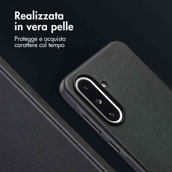 Accezz Cover in Pelle con MagSafe Samsung Galaxy A36 / A56 - Onyx Black
