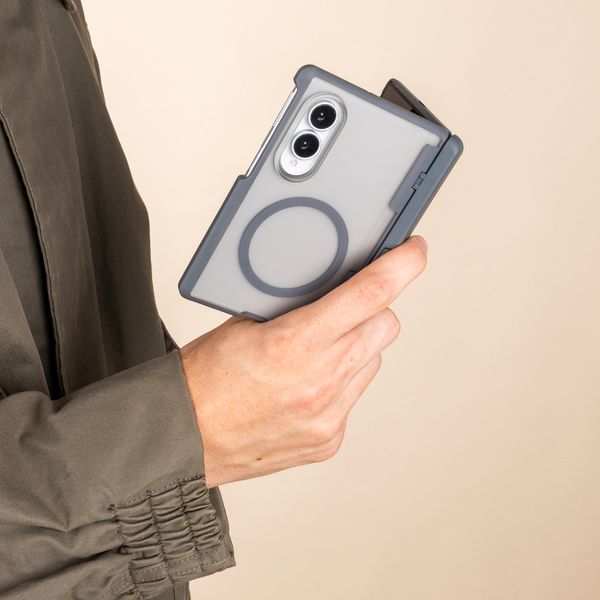imoshion Color Guard con MagSafe e supporto Samsung Galaxy Z Fold 8 - Grigio