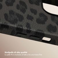 Selencia Cover Sabi Stampa pantera con MagSafe Apple iPhone 15 - Midnight Black