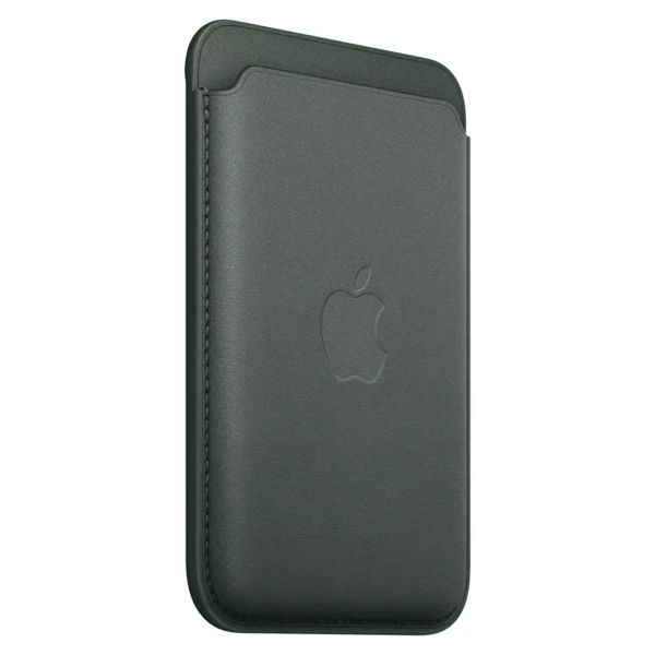 Apple FineWoven Wallet MagSafe con funzione “Dov’è” - Evergreen