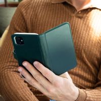 Selencia Cover a libro in vera pelle Apple iPhone 11 - Verde