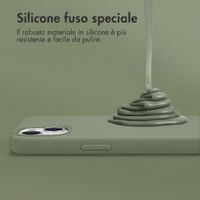 Accezz Cover Posteriore in Silicone Liquido Samsung Galaxy A37 (5G) - Cooper Green