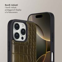 Selencia Cover per telefono Nova Croco con cordino e portacarte Apple iPhone 16 Pro - Dark Olive