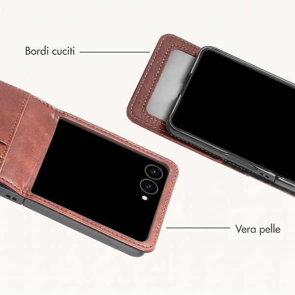 imoshion Cover a libro di Lusso Samsung Galaxy Z Flip 8 - Marrone scuro