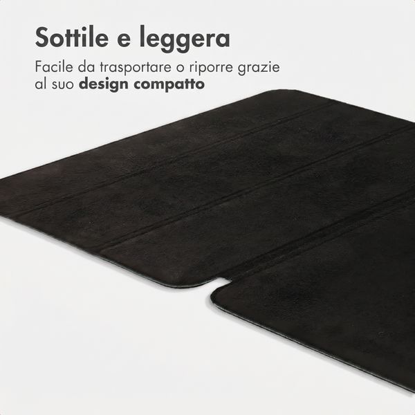 Accezz Cover a libro trifold in pelle Apple iPad Pro 13 (2025) M5 / (2024) M4 - Nero