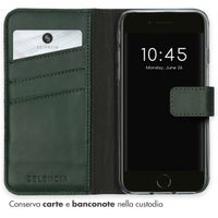 Selencia Cover a libro in vera pelle Apple iPhone SE (2022 / 2020) / 8 / 7 / 6(s) - Verde