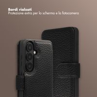 Selencia Cover Riva con MagSafe e cordino Samsung Galaxy S26 - Nero