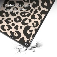 imoshion Cover Trifold Design Apple iPad 6 (2018) 9.7 pollici / iPad 5 (2017) 9.7 pollici / Air 2 (2014)/Air 1 (2013) - Leopard